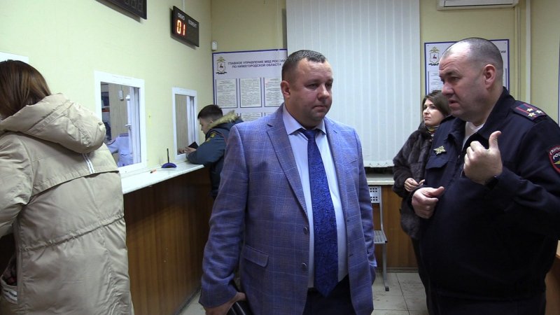 Член Общественного совета при МВД России оценил в Нижнем Нов-городе деятельность миграционного отдела полиции